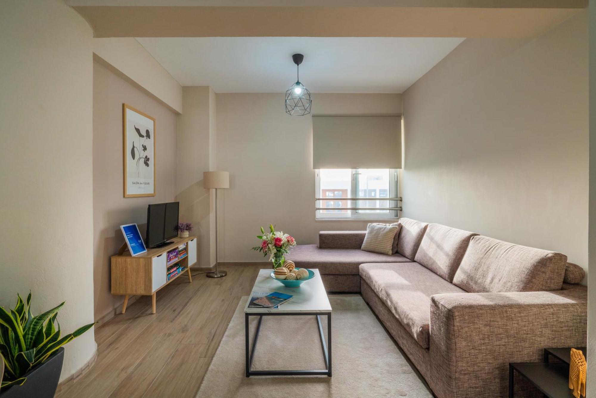 Lilium Luxury Apartment Igoemenitsa Buitenkant foto