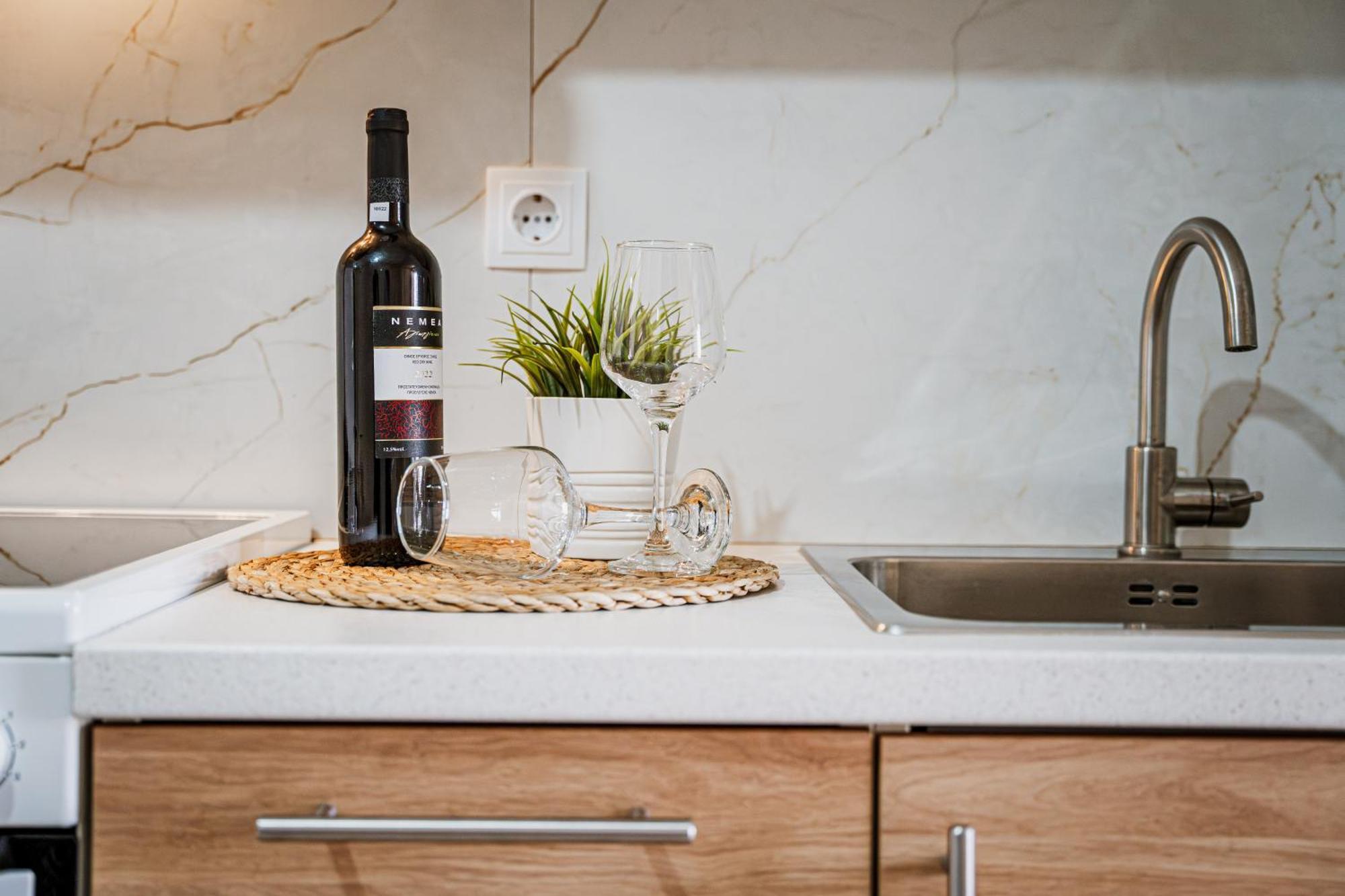 Lilium Luxury Apartment Igoemenitsa Buitenkant foto